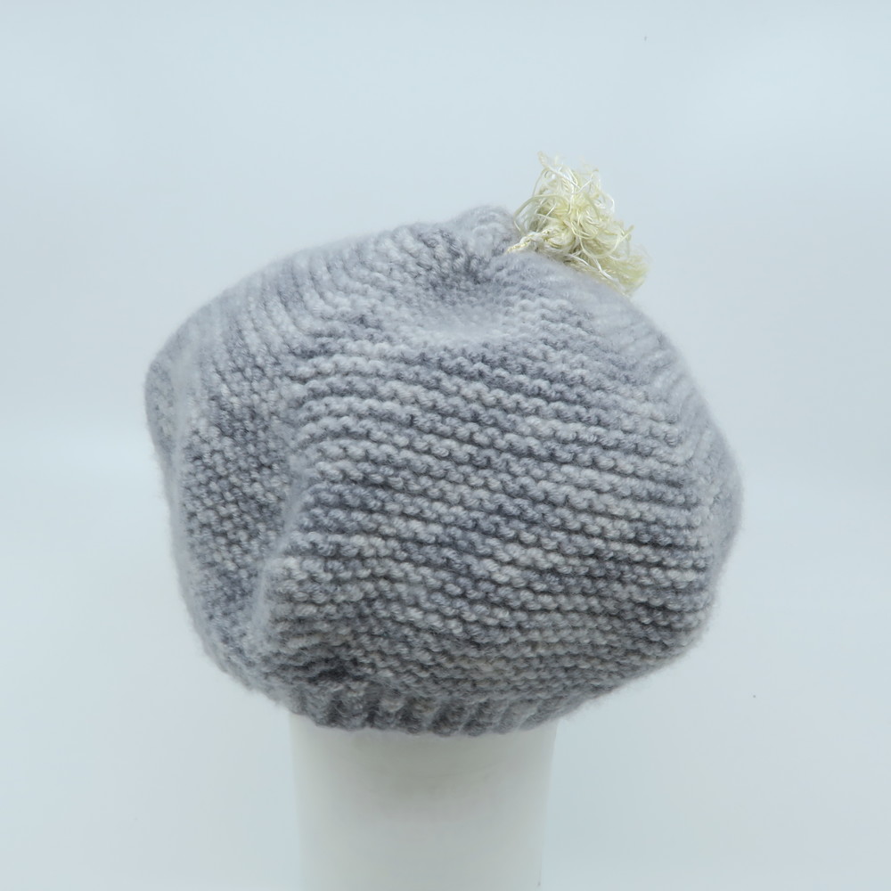 Unknown Brand Unisex Grey Hat size: 6-12 Months